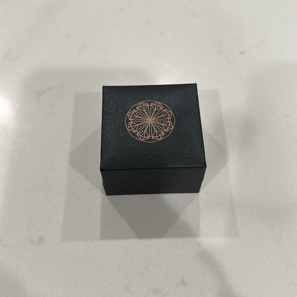 Custom ring - Picture 4 of 4